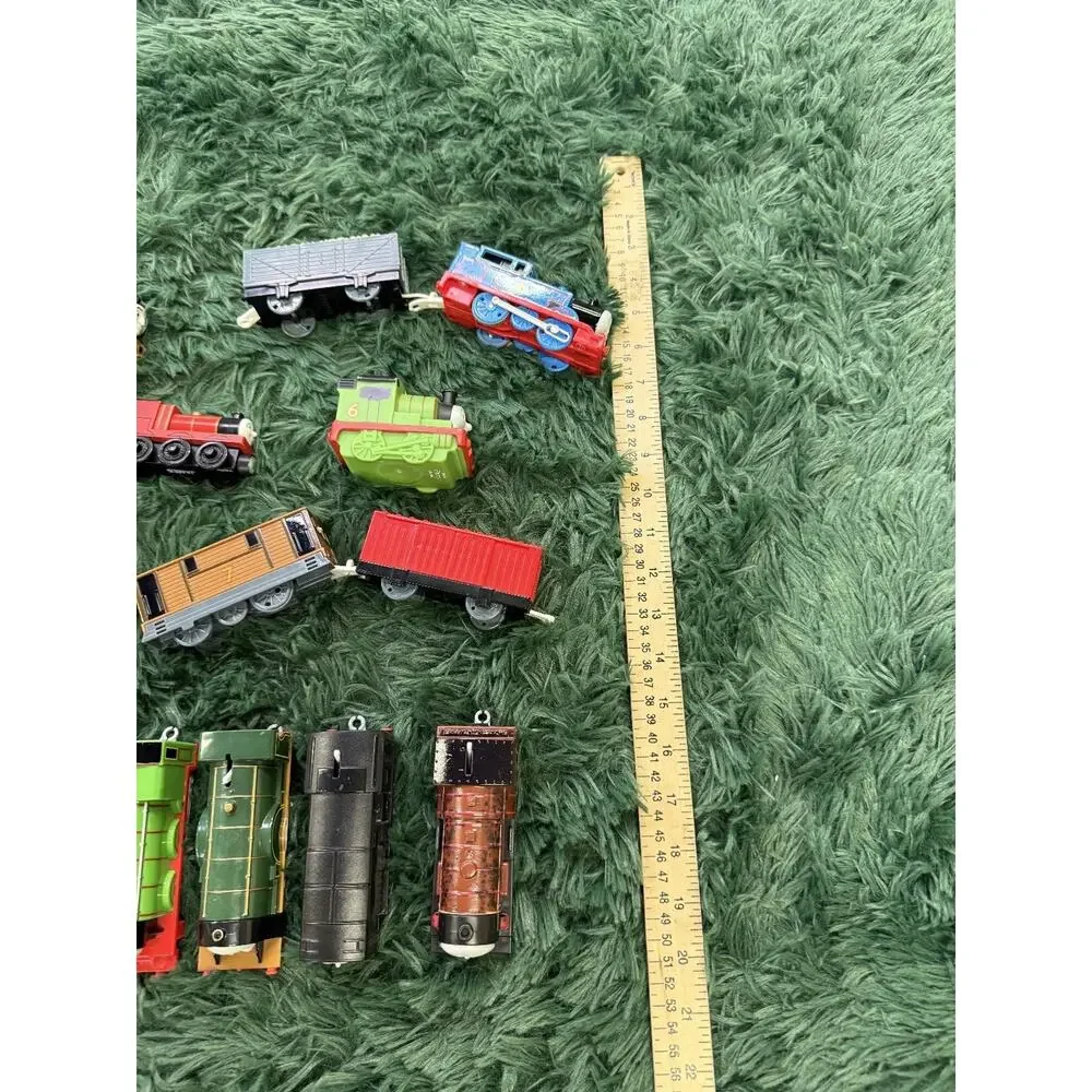 Thomas & Friends TrackMaster Motorized & Push Along Trains Lot - Locomotives &
